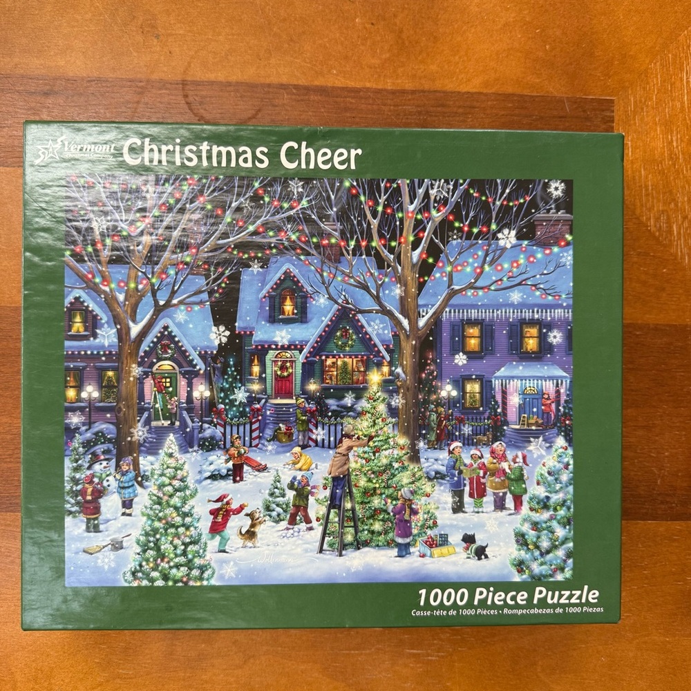 VERMONT CHRISTMAS COMPANY 1000pc Christmas Cheer jigsaw puzzle